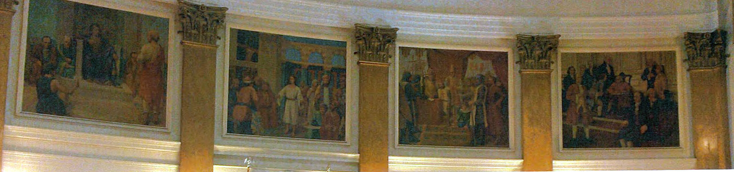 Murals Room 352